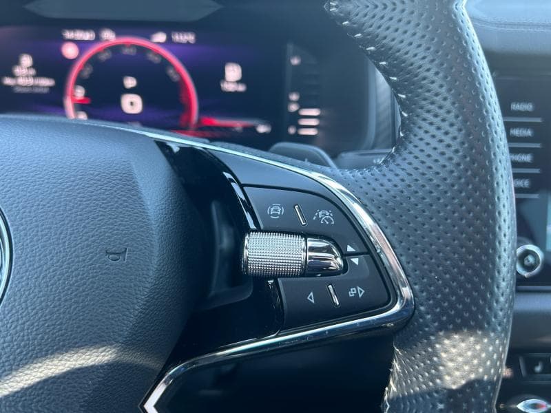 Skoda Kodiaq Sportline | 1.5 TSI 150cv | 7 places | Caméra | Toit Ouvrant | Sièges AV chauffants - 24