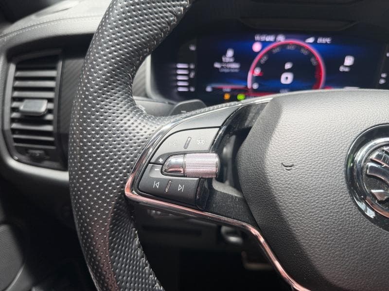 Skoda Kodiaq Sportline | 1.5TSI 150cv | 7 places | Camera Arr - 18