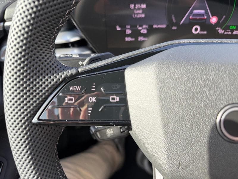 Audi A5 Avant*Sline*e-Hybrid*Pano*Shadow*Non Immat*50 gr/Co2*Quattro* - 14