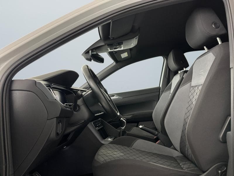 Volkswagen Taigo R-Line | 1.0 TSI 110cv | Carplay | Caméra | Led Matrix | Virtual Cockpit - 10