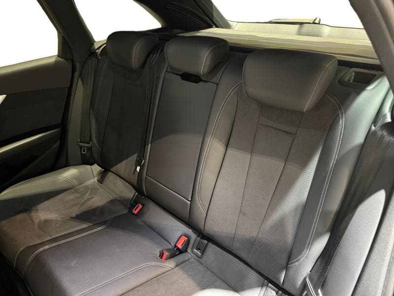 Audi A4 S-Line | 2.0 TDI 163 Cv | Attelage |  Carplay | GPS | Caméra | - 12