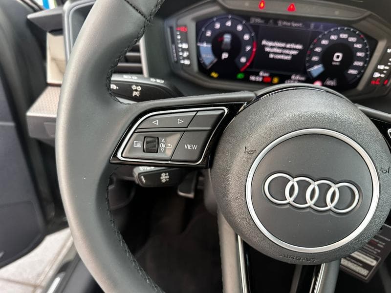 Audi A1 Sportback S-Line ext | 1.0 TFSI 95 CV | Boite auto | Camera | GPS | Sieges av chauffants | + kit hiver | kms evolutifs - 21