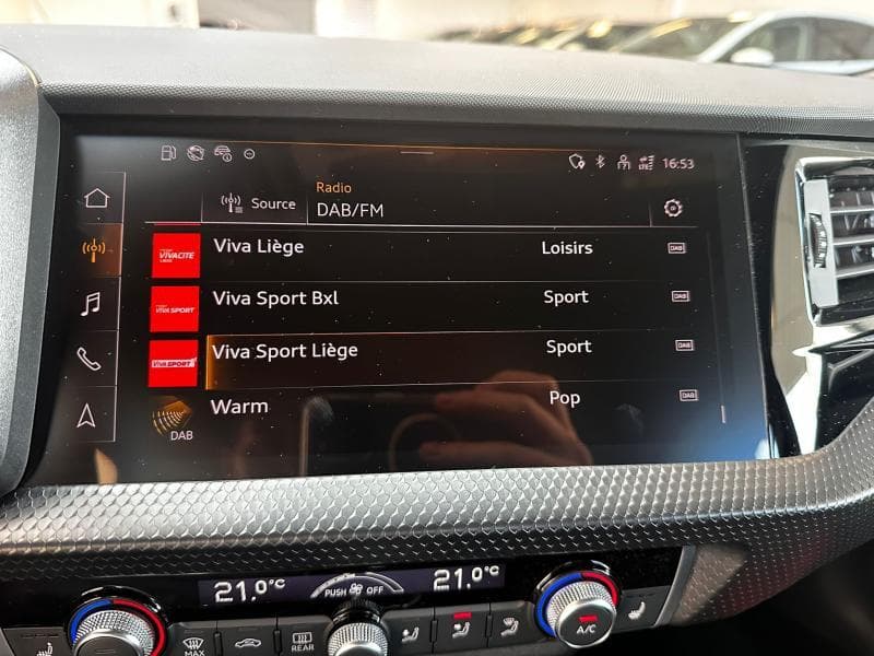 Audi A1 Sportback S-Line ext | 1.0 TFSI 95 CV | Boite auto | Camera | GPS | Sieges av chauffants | + kit hiver | kms evolutifs - 19