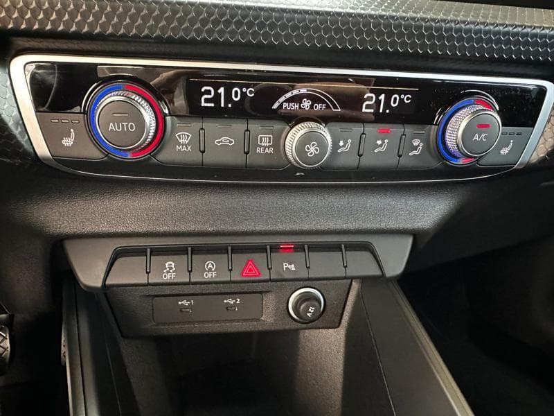Audi A1 Sportback S-Line ext | 1.0 TFSI 95 CV | Boite auto | Camera | GPS | Sieges av chauffants | + kit hiver | kms evolutifs - 15