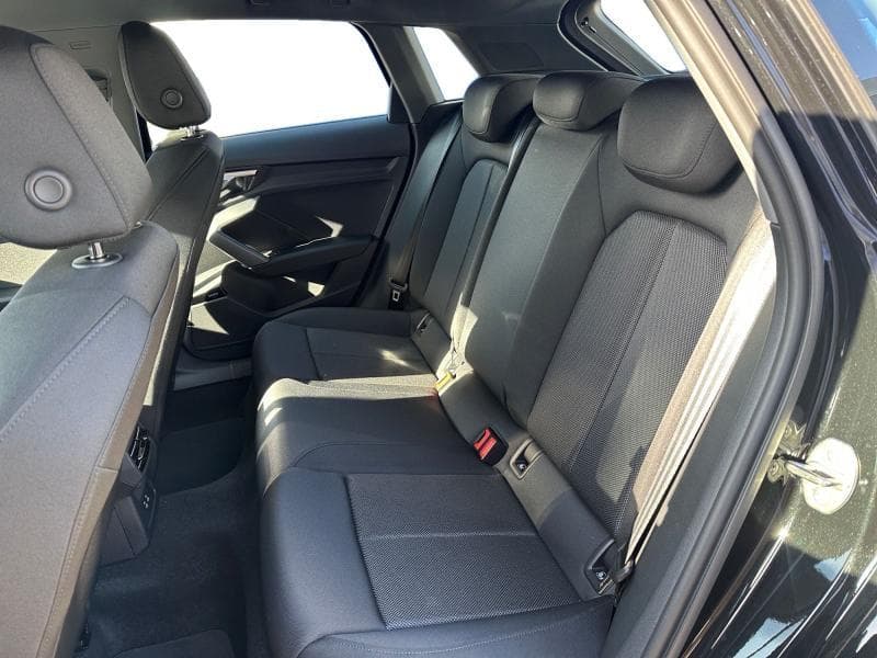 Audi A3 Sportback S-Line ext | 1.5 TFSIe 204 CV | Capteurs arr | GPS | Carplay | Sieges av chauffants | + kit hiver | kms evolutifs - 23