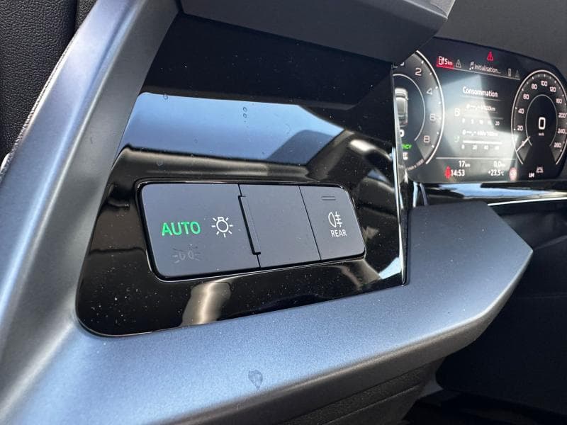 Audi A3 Sportback S-Line ext | 1.5 TFSIe 204 CV | Capteurs arr | GPS | Carplay | Sieges av chauffants | + kit hiver | kms evolutifs - 18