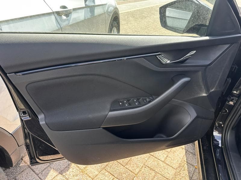 Skoda Kamiq Selection | 1.0 TSI 115cv | Carplay | Capteurs Av+Ar | Sièges Av chauffants | Clim auto - 33