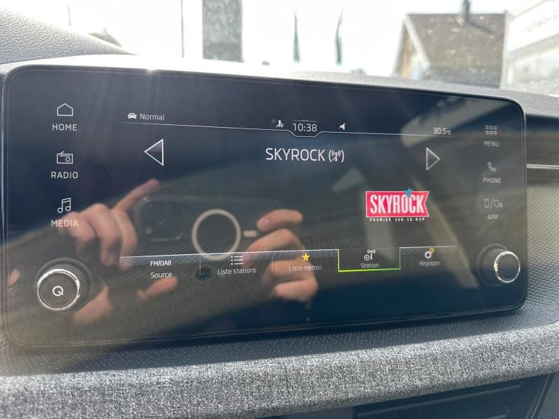 Skoda Kamiq Selection | 1.0 TSI 115cv | Carplay | Capteurs Av+Ar | Sièges Av chauffants | Clim auto - 21