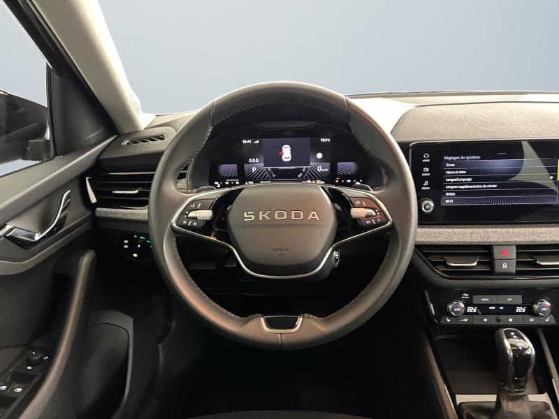 Skoda Kamiq Selection | 1.0 TSI 115 CV | Boite auto | Camera arr | volant multifonctions - 12