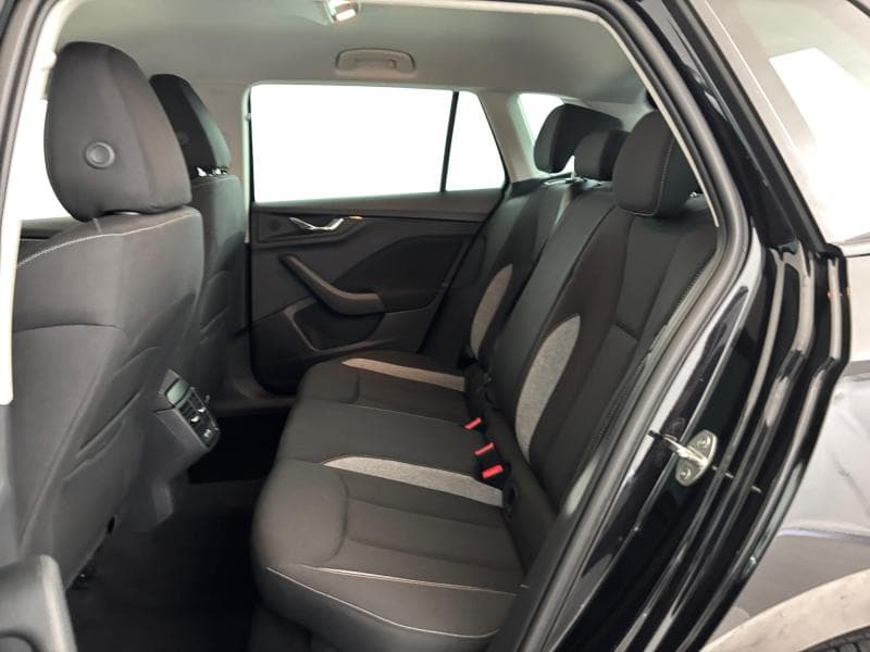 Skoda Kamiq Selection | 1.0 TSI 115 CV | Boite auto | Camera arr | volant multifonctions - 15