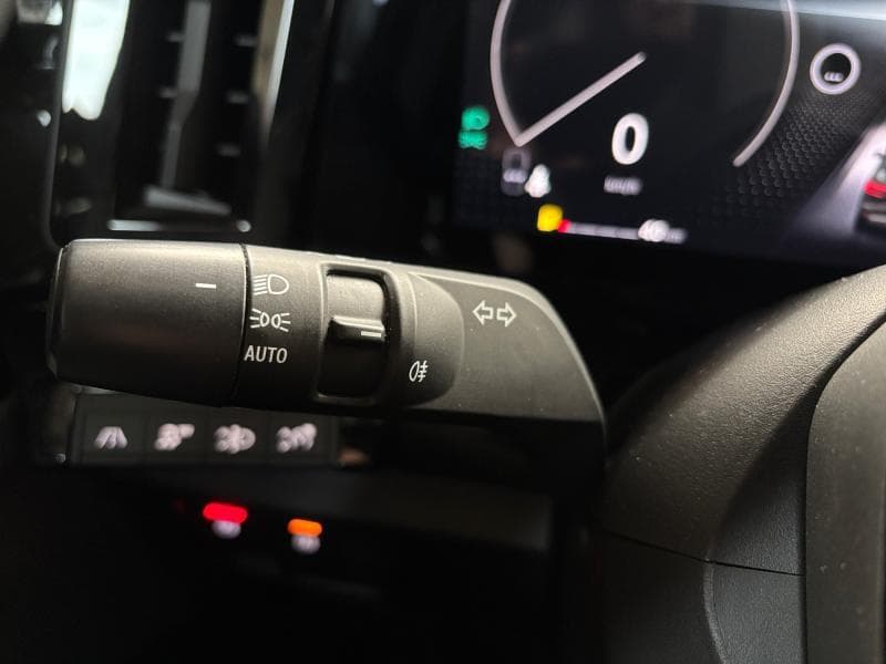 Renault Austral Equilibre | 1.2 Tce 130 cv | Clim auto | Gps | Alu | Camera - 25
