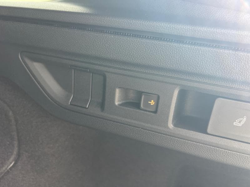 Volkswagen Passat R-Line | 1.5 HYBRID 204CH | Attelage | Harmon Kardon | Carplay | Cuir | - 26