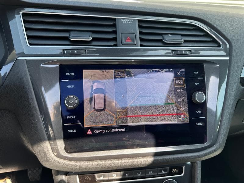 Volkswagen Tiguan Allspace Comfortline | 2.0 TDI 150CH | GPS | Toit pano | Carplay | Caméra360 | - 19