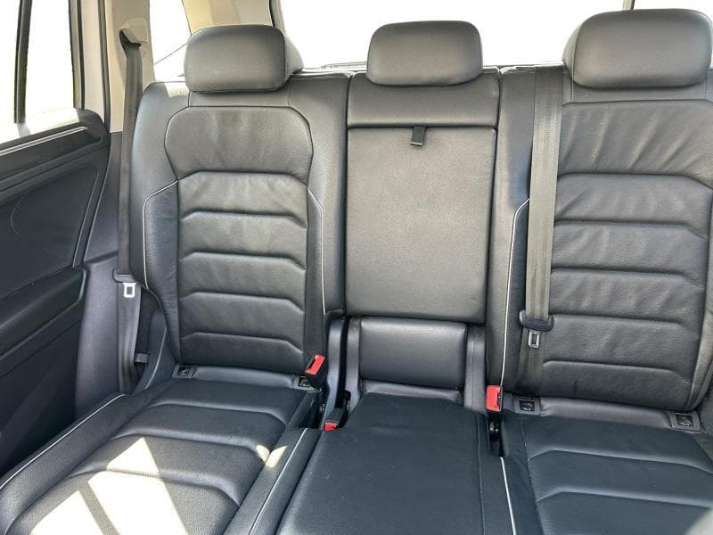 Volkswagen Tiguan Allspace Comfortline | 2.0 TDI 150CH | GPS | Toit pano | Carplay | Caméra360 | - 16