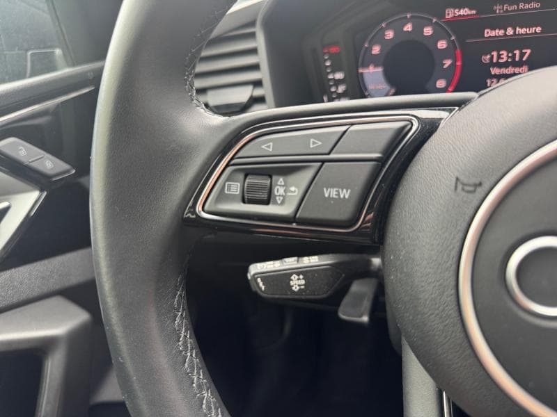 Audi A1 Advanced | 1.0 TFSI 95cv | Carplay | GPS | Capteurs Av+Ar | Clim auto - 15