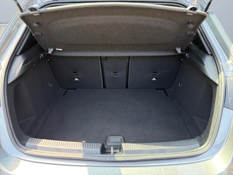 Mercedes-Benz A 180 Pack AMG | 2.0 D 116 CV | Boite auto | GPS | Toit ouvrant | Caméra | Carplay | Sièges Av chauffants - 15