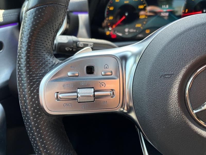 Mercedes-Benz A 180 Pack AMG | 2.0 D 116 CV | Boite auto | GPS | Toit ouvrant | Caméra | Carplay | Sièges Av chauffants - 20
