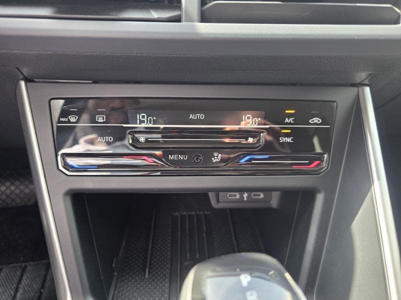 Volkswagen Taigo Life | 1.0 Tsi 115 CV | Navi | Carplay | Camera | Cruise adaptatif - 18