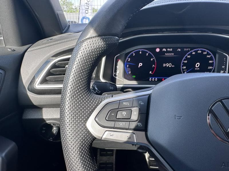 Volkswagen T-Roc R-line | 1.5 TSI 150ch | Caméra | Carplay | Jantes 19 | Coffre Electrique | - 19