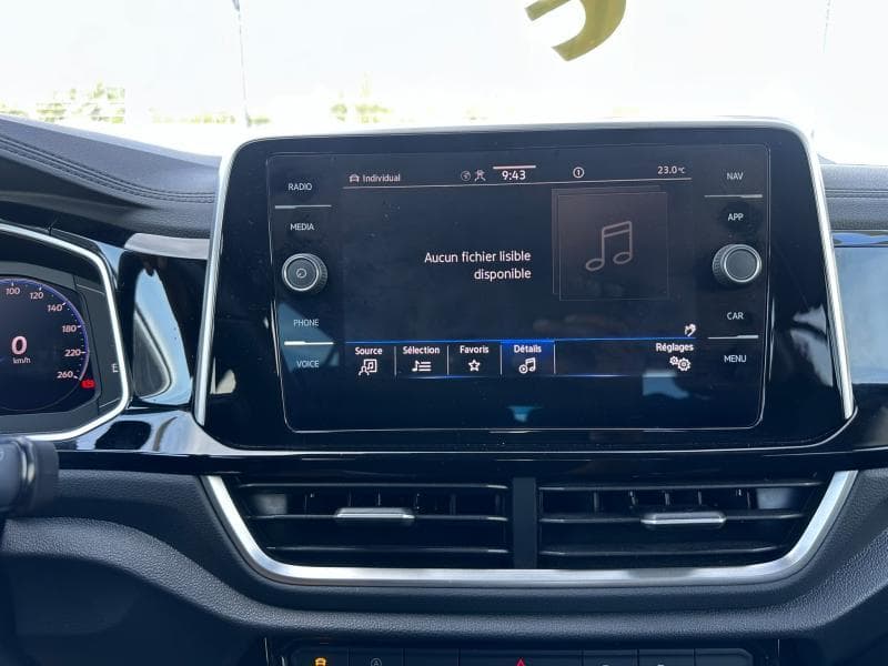 Volkswagen T-Roc R-line | 1.5 TSI 150ch | Caméra | Carplay | Jantes 19 | Coffre Electrique | - 26