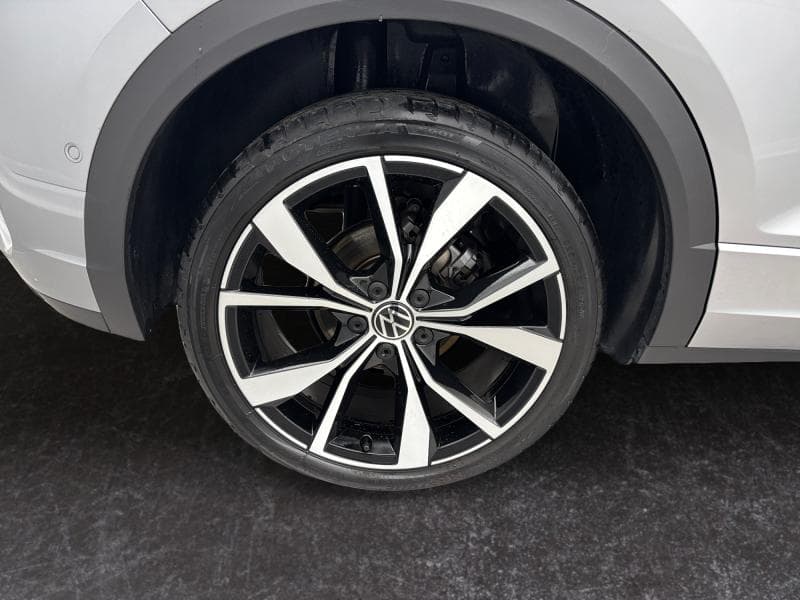 Volkswagen T-Roc R-line | 1.5 TSI 150ch | Caméra | Carplay | Jantes 19 | Coffre Electrique | - 9