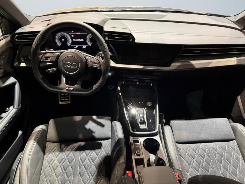 Audi A3 Sportback S-Line - 14