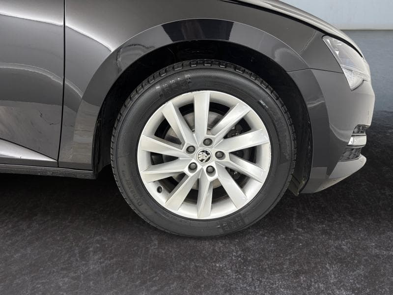 Skoda Superb Style | 2.0 TDI 150 CV | GPS | Caméra | Carplay | Capteurs Av/Ar | Attelage - 9