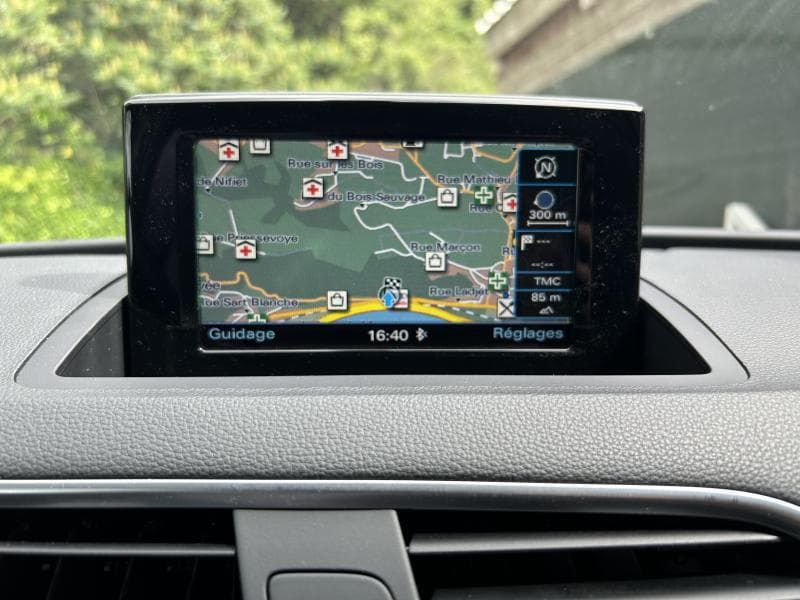 Audi Q3 Attraction | 2.0 TDI 120 CV | Boite auto | GPS | Attache remorque | Capt arr - 18