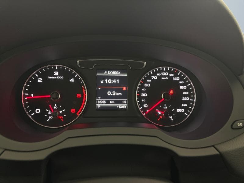 Audi Q3 Attraction | 2.0 TDI 120 CV | Boite auto | GPS | Attache remorque | Capt arr - 14