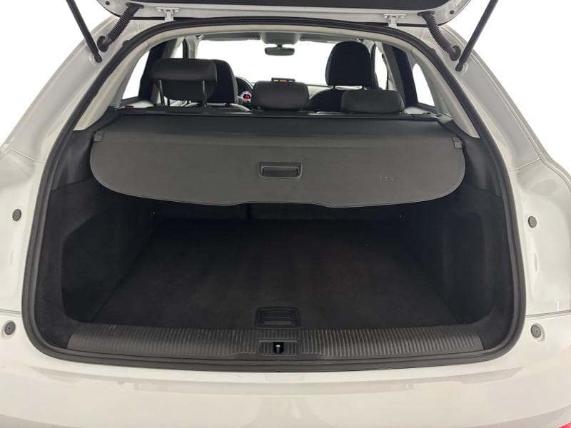 Audi Q3 Attraction | 2.0 TDI 120 CV | Boite auto | GPS | Attache remorque | Capt arr - 17