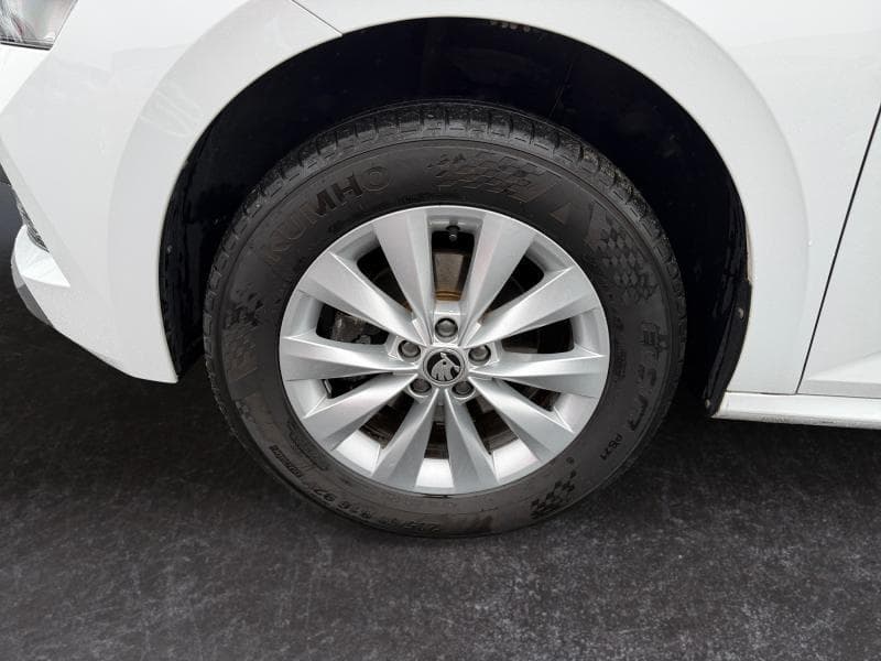 Skoda Kamiq Ambition | 1.0 TSI 95CV | GPS | Carplay | Capteurs Av/Ar | Clim auto - 31