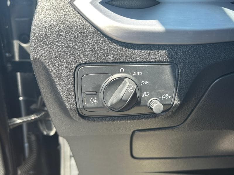 Audi Q2 Advanced | 1.5 TSI 150cv | GPS | Caméra | Clim auto | Sièges Av chauffants - 27