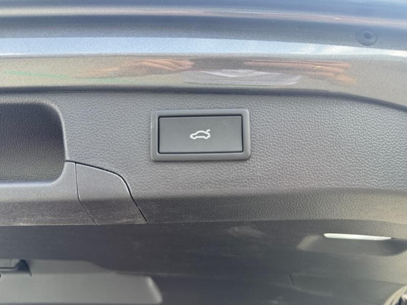 Volkswagen Passat R-Line | 1.5 Hybrid 204cv | Toit pano | carplay | Matrix Led - 29