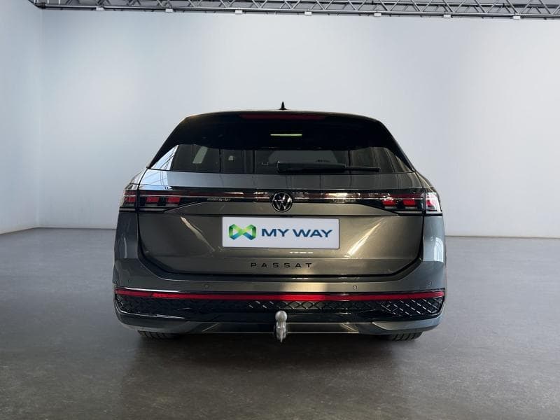 Volkswagen Passat R-Line | 1.5 Hybrid 204cv | Toit pano | carplay | Matrix Led - 8