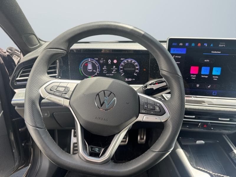 Volkswagen Passat R-Line | 1.5 Hybrid 204cv | Toit pano | carplay | Matrix Led - 14