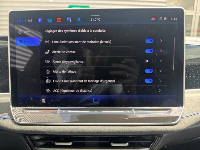 Volkswagen Passat R-Line | 1.5 Hybrid 204cv | Toit pano | carplay | Matrix Led - 22