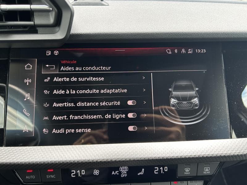 Audi RS3 Sportback | 2.5 TFSI 400 CV | Quattro | Camera | GPS | Toit ouvrant et pano - 29