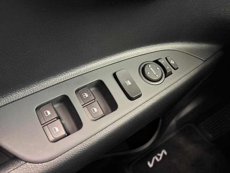 Kia Stonic Style Edition | 1.0 T-GDI DCT 99 cv | Clim auto | Camera | Alu | Cruise - 22