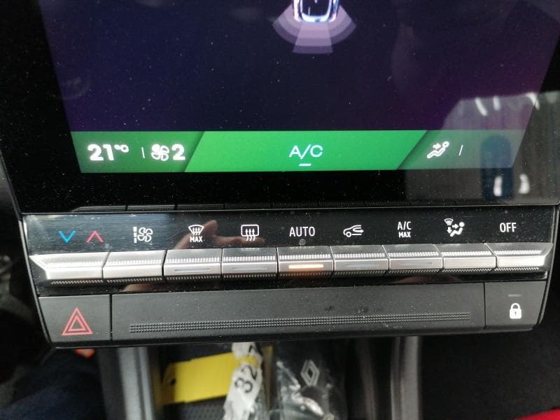Renault Symbioz 1.6i E-TECH Evolution 145 Hp - 28