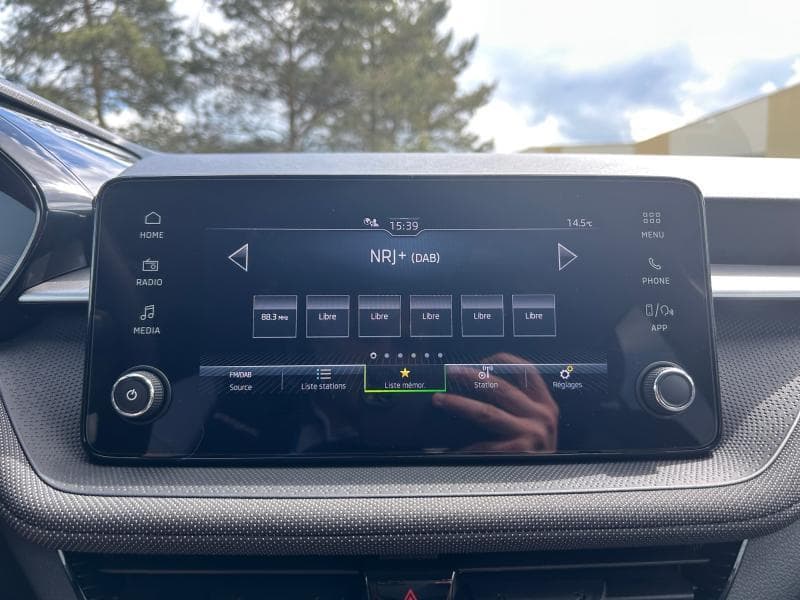 Skoda Fabia Selection | 1.0 TSI 115cv | CarPlay | Capteurs AR | Virtual Cockpit | Clim - 17