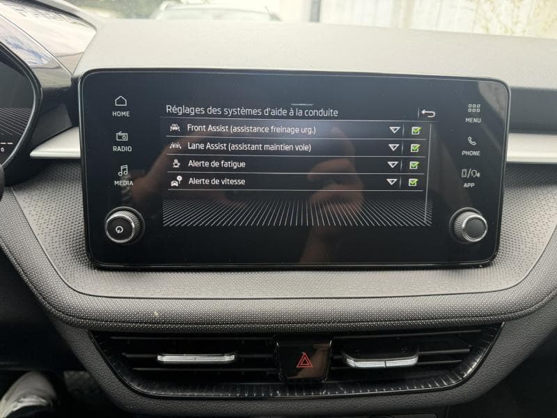 Skoda Fabia Selection | 1.0 TSI 115 CV | Boite auto | Carplay | capteur arr - 20