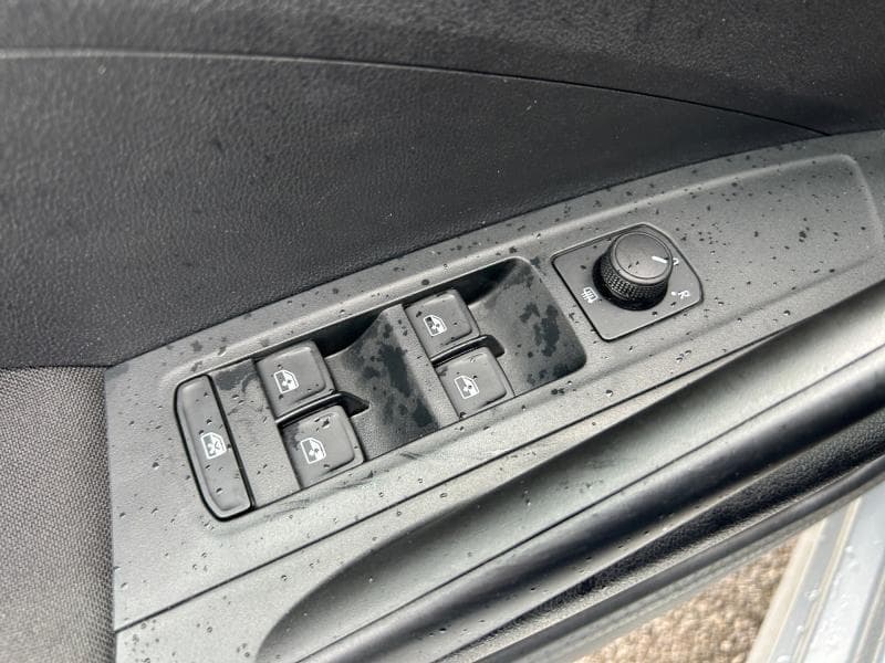 Skoda Fabia Selection | 1.0 TSI 95CV | Virtual Cockpit | Clim | Carplay | Capteurs AR - 28