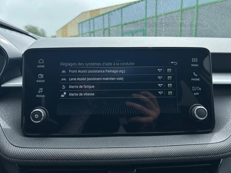 Skoda Fabia Selection | 1.0 TSI 95CV | Virtual Cockpit | Clim | Carplay | Capteurs AR - 17