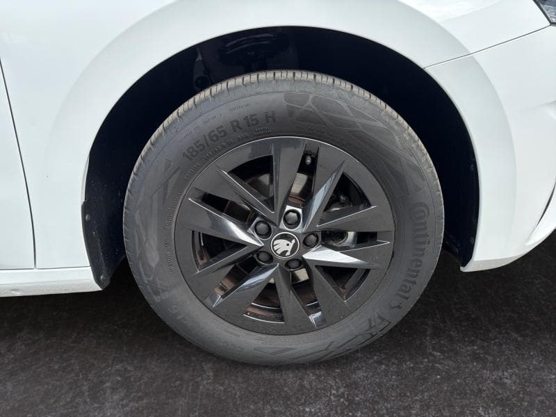 Skoda Fabia Selection | 1.0 TSI 95 CV | CAPTEUR ARR | BLUETHOOT | CLIM - 23