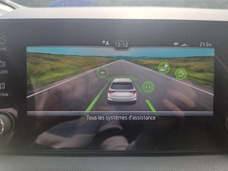Skoda Fabia Selection | 1.0 TSI 95CV | Carplay | Clim | Capteurs AR | Easy start - 22