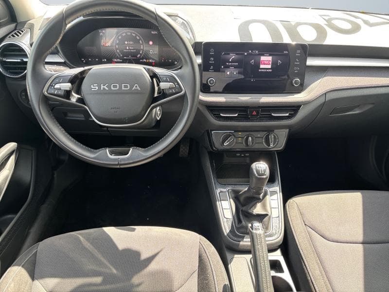 Skoda Fabia Selection | 1.0 TSI 95cv | Carplay | Clim | Capteur AR | Jantes Alu - 19