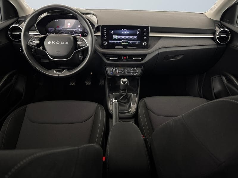 Skoda Fabia Selection | 1.0 TSI 95cv | Carplay | Clim | Capteur AR | Jantes Alu - 12