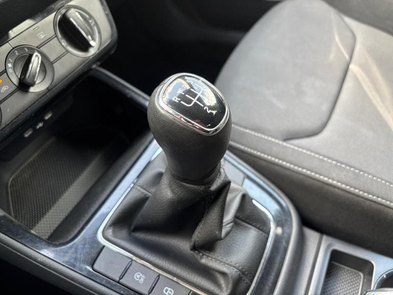 Skoda Fabia Selection | 1.0 TSI 95cv | Carplay | Clim | Capteur AR | Jantes Alu - 24