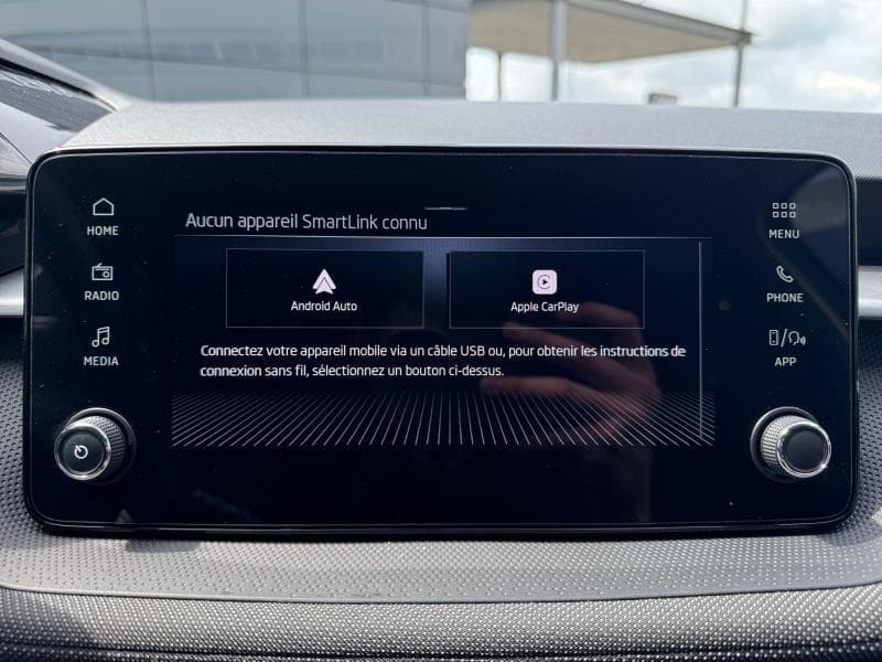 Skoda Fabia Selection | 1.0 TSI 95cv | Carplay | Clim | Capteurs Ar | Jantes alu - 19