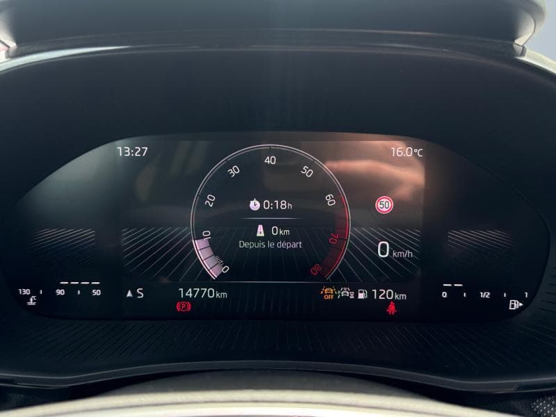 Skoda Fabia Selection | 1.0 TSI 95cv | Carplay | Clim | Capteurs Ar | Jantes alu - 13